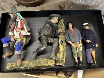 Diorama Parts Including (6) Assorted Figures & Cork Base