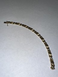 14k Italy Bracelet, 7' Long, 11 Grams 14k Italy Bracelet, 7' Long, 11 Grams