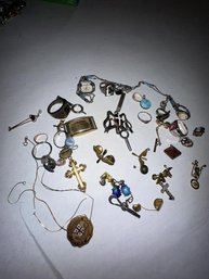 Lot - Small Rings, Small Pins, Watch On Chain Lot - Small Rings, Small Pins, Watch On Chain