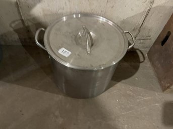Stainless Cooking Pot, 10' Tall