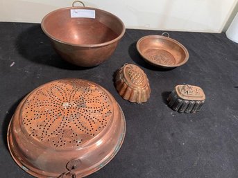 Lot Of Copper Kitchen Ware, Bowls