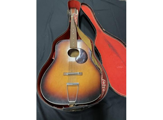 Egmond 12 String Guitar Fine Craquelure  On Body W/ Hard Case