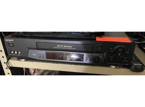 Sony Hi-Fi Stereo 19 Micron Head/ Auto Clock Set Auto Head Cleaner, M: SLV-N71, AC, 120V, 60 Hz
