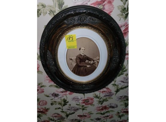 2 Portraits In Oval Frames - 1 Man And 1 Woman, Under Glass, Ready To Hang