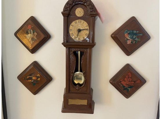 Wall Clock & (4) Birds
