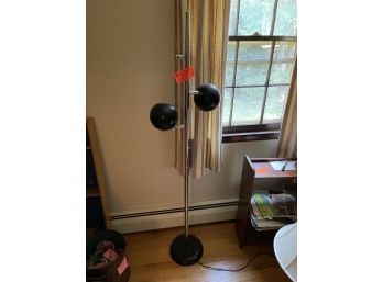 Floor Lamp, Missing Parts But Works