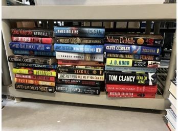 Large Lot Of Approx 100+/- Hardcover Books, Mostly Mystery & Well Known Authors