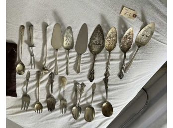 Lot To (20) Rogers, Luxor, Sheffield Plated Silverware, Serving Pieces, Spoons, Forks, Pie Servers