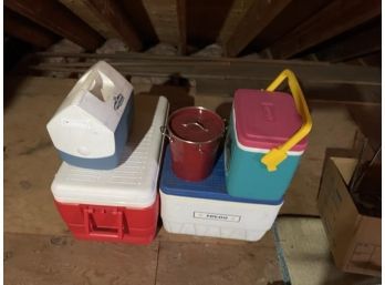 Cooler Lot; (1) Large, (1) Medium, (2) Small, (1) Ice Bucket