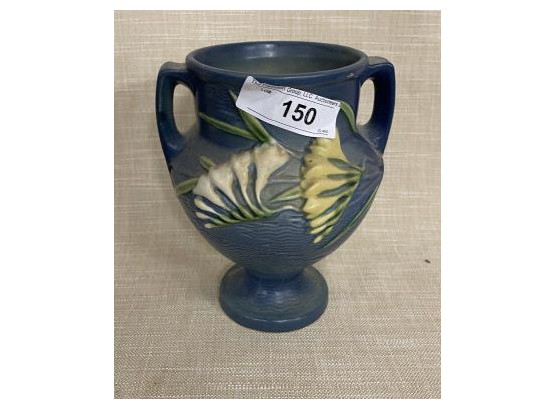 Roseville USA Vase, #196, 8'
