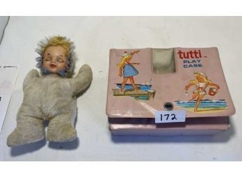 Tutti Box With Dolls, Broken Handle With 1 Wind Up Doll