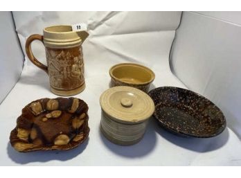 5 Pieces Of Pottery, All Pieces With Chips Or Cracks