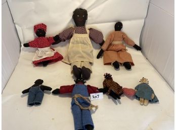 6 Ethnic Dolls