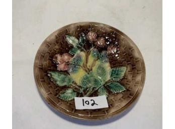 Majolica Plate With Basket Weave 8' Diameter