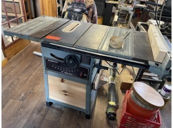 Delta 10' Table Saw