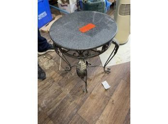 Round Contemporary Marble Top Stand, 17' Dia.