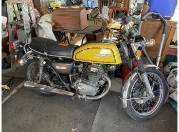 1976 Honda Motorcycle CB200T, Twin Cylinder, Has Been Rebuilt, New Rings, New Carburetor, Newer Battery