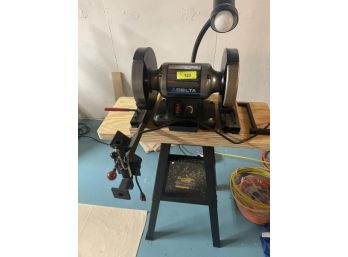 Delta Bench Grinder And Stand With Light And 2 New Grinding Wheels