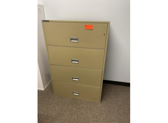 Metal 4 Drawer File Cabinet 54'Tx35'Wx20'D