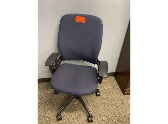 Steelcase Office Rolling Desk Chair