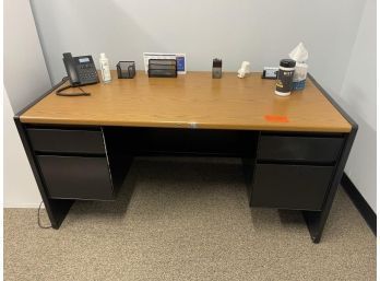 Desk 5'Lx29'Hx30'D W/ Key