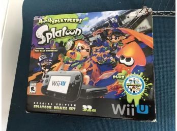 Nintendo Wii 32GB Special Edition Splatoon Deluxe Set With Game, Looks To Be New