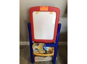 Plastic Crayola White Board Easel With (2) Smocks, Paint Cup Set, Alphabet Rug 58'x39'