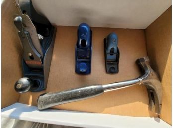 Lot Of 4 Tools - 3 Stanley Planes And Hammer
