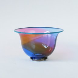 Scandiinavian Handblowen Art Glass Bowl , Transj Hytta, Sweden 1980. Signed