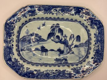 CHINESE BLUE AND WHITE 8 SIDED PLATE