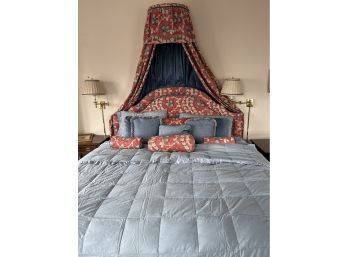 King  Size Bed With Frame Headboard And Canopy And All Pillows