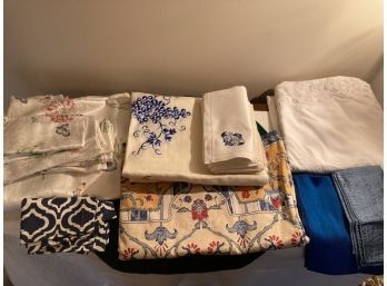 Lot Of Table Linens