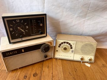 Vintage White Radio Lot