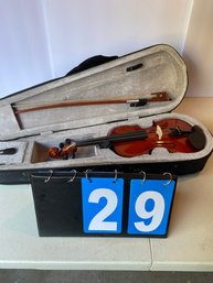 Lot 29 - Childs Beginner Violin