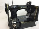 Really Nice & Clean Antique SINGER PORTABLE ELECTRIC SEWING MACHINE Original Case (great Condition, See Photo