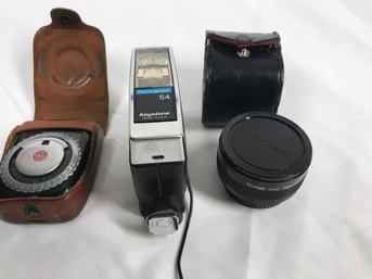 Awesome Old Camera Accessories- Auto Aperture Tested, Vivitar MC 2X Tele Converter (see Photos)