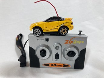 Zip Zap Micro Rc Radio Shack- With Remote/charger