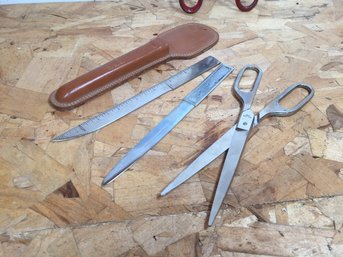 Vintage Germany Stainless Steel Solingen Scissors In Leather Sheath & Shears