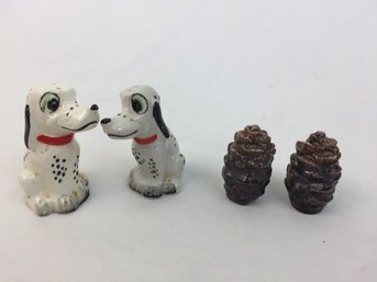 Vintage Lot Of 2 Cute Puppy And Pinecone Home Decor Figurines