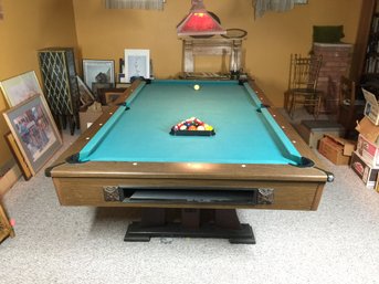 Call Size Pool Table With Cues, Balls & Rack (separate Pick Up Day And Or Professional Movers