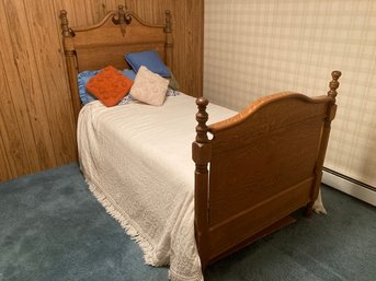 Beautiful Antique Wooden Bed
