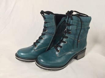Dromedaris Teal Lace Up Leather Boot- Made In Portugal  - Women Euro Size 38