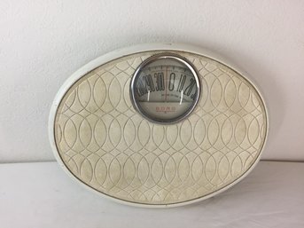 Vintage Bathroom Scale- They Don't Make 'em Like They Used To! No Batteries Needed!