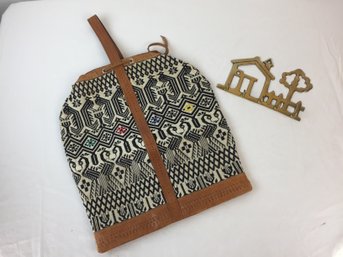 Embroidered & Leather Bag With Metal Hook Organizer