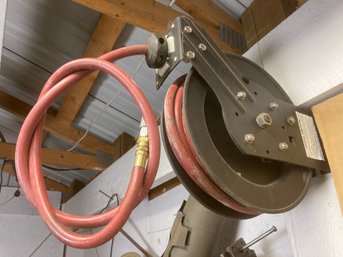 Pneumatic Air Hose On Self Reeling Wheel (See Photos For Condition)