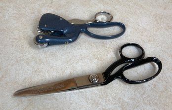 Big Sewing Scissors & Vintage Pinkers