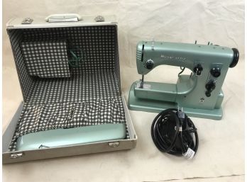 Nice Vintage Heavy Duty Husqvarna Brand TYPE 21 E Sewing Machine With Original Case