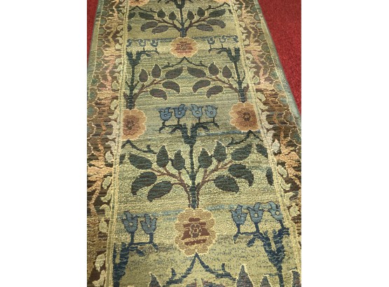 FLORAL /TREE /VINE RUNNER APPROX. 2.5' X 9' RUG WITH FRINGE