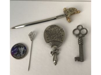 Collection Of Charms & Tchockes