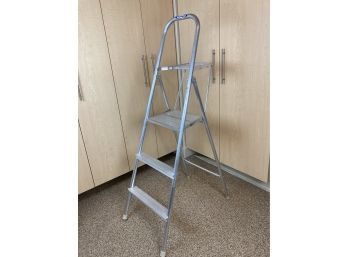 Werner Brand 200 Lbs Rated 9 Aluminum Ladder